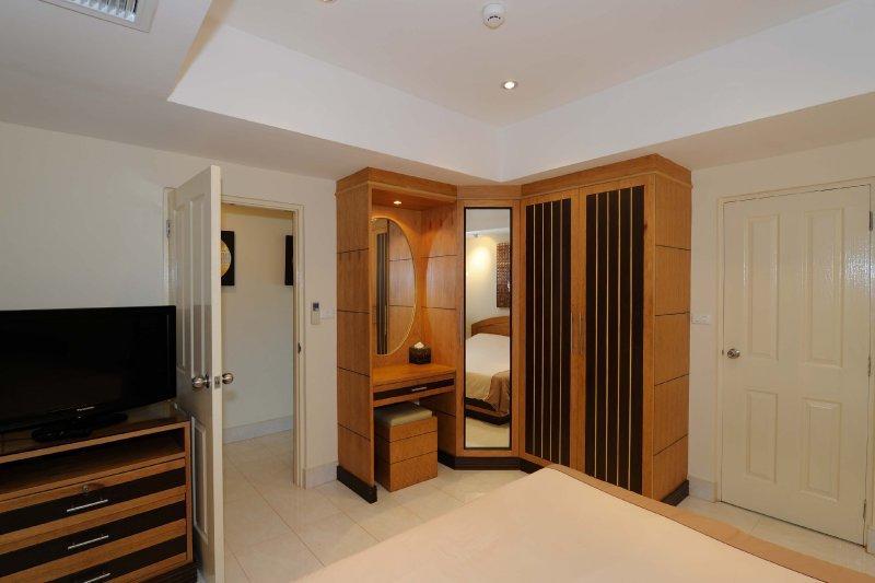 Royal Park Apartments Praia de Jomtien Exterior foto